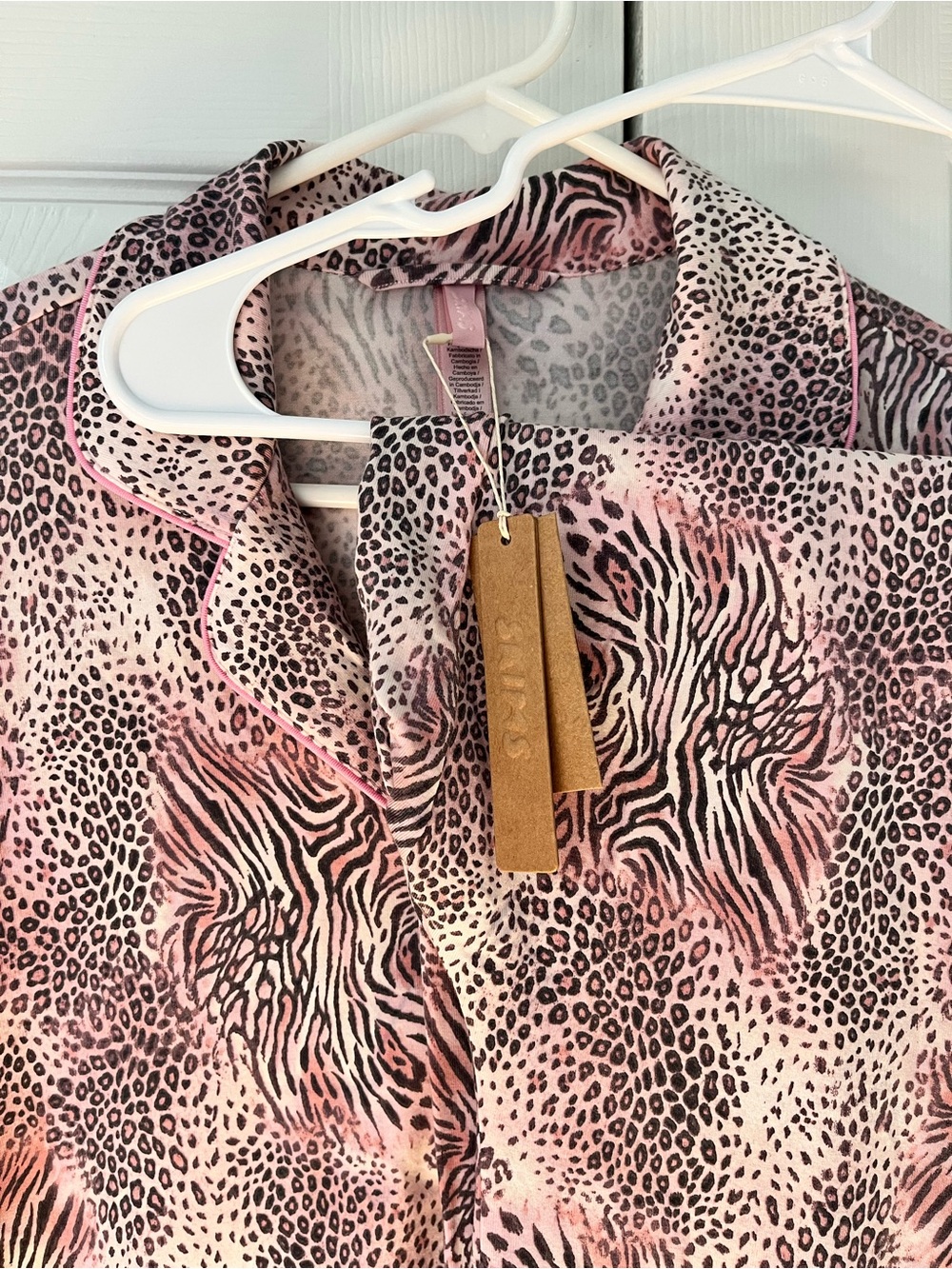 SKIMS Sleep Long Sleep Set in Bloom Mini Animal Print Sz M NWT 🩷🤎 - Picture 2 of 11